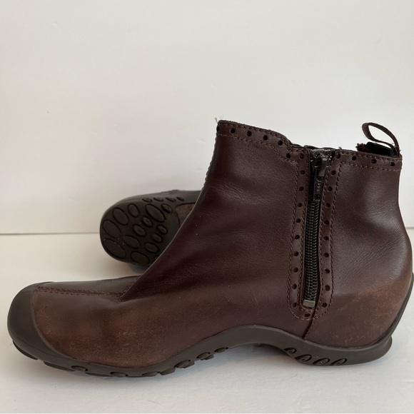 Merrell Plaza Mid Deep Mahogany Waterproof Brown Boots Size 8 - Picture 10 of 12